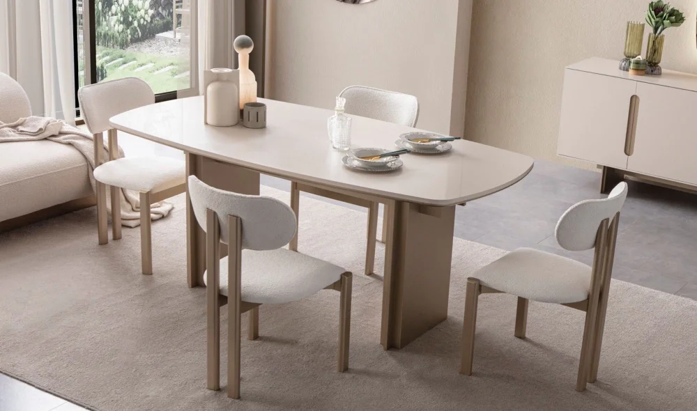 Maldiv Yemek Masası